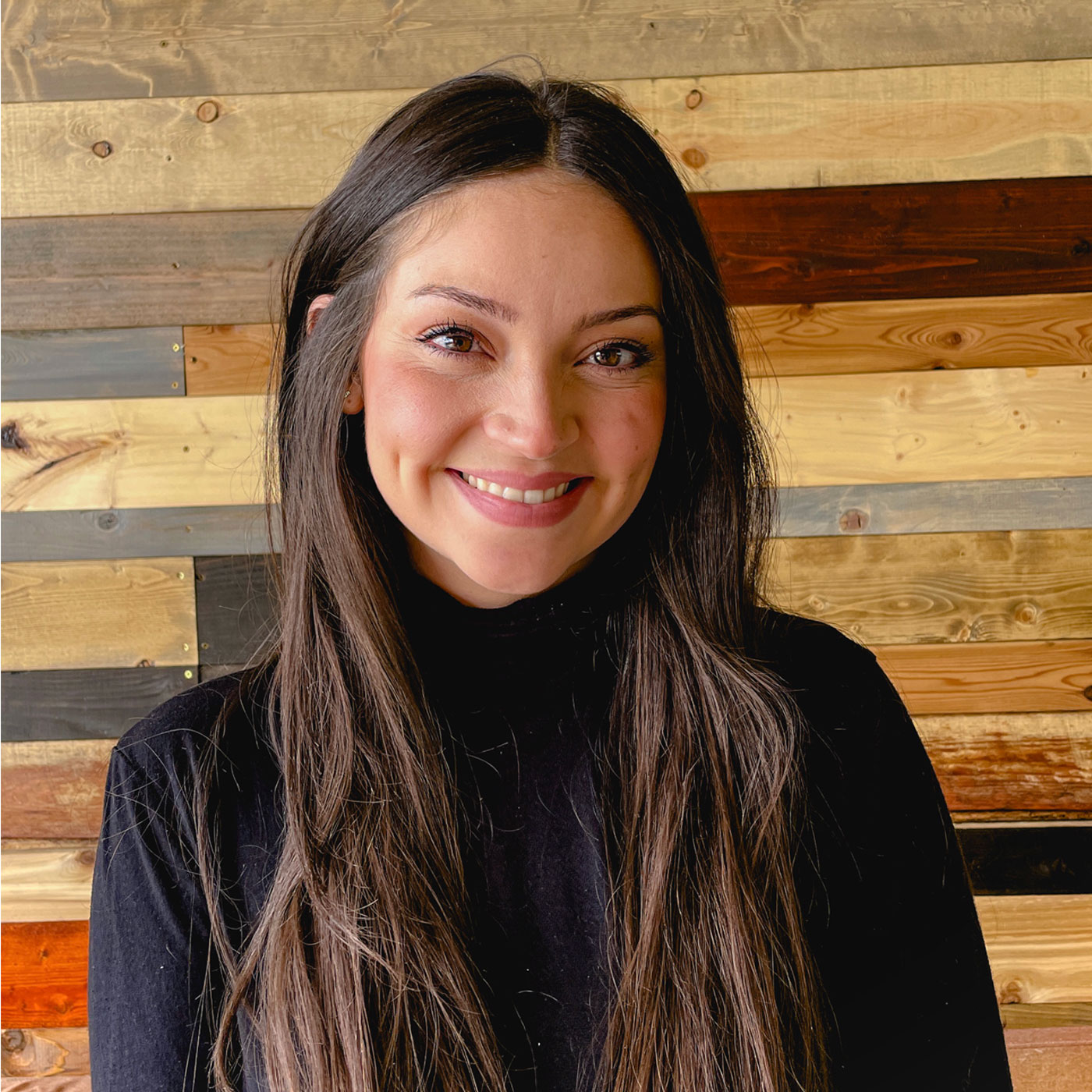 Female Therapist, Alma Pacheco, Therapist in Whittier, In Person Therapy, Child Therapy, Parenting